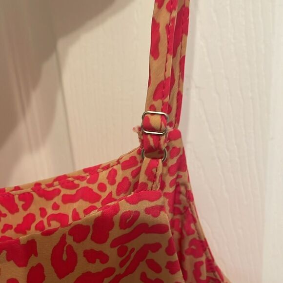 ✨J.O.A Ruched Minidress Pink Leopard Dress, NWT - Picture 10 of 11